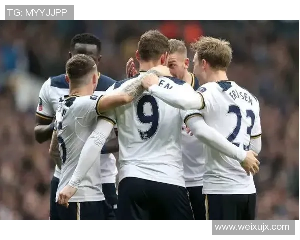 杭州足球队逆袭之路揭秘：从低谷到巅峰的奋斗与荣耀